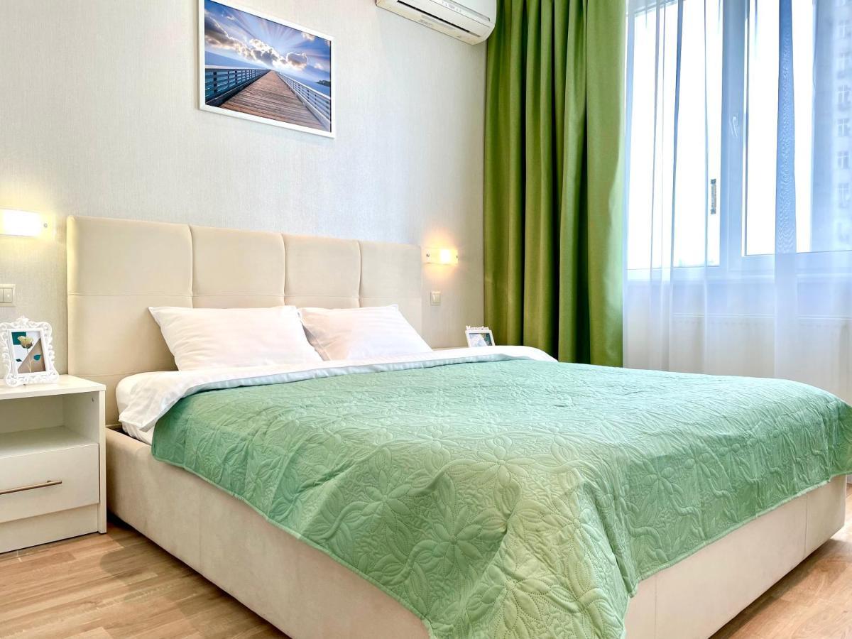 Navit Luxury Apartments With Breakfast Near The Railway Station, The City Center And The Park كييف المظهر الخارجي الصورة