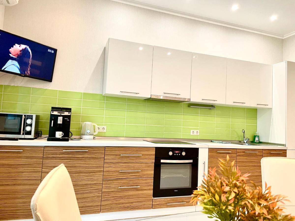 Navit Luxury Apartments With Breakfast Near The Railway Station, The City Center And The Park كييف المظهر الخارجي الصورة